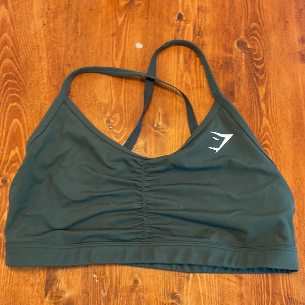 Ruched gymshark bra in color green